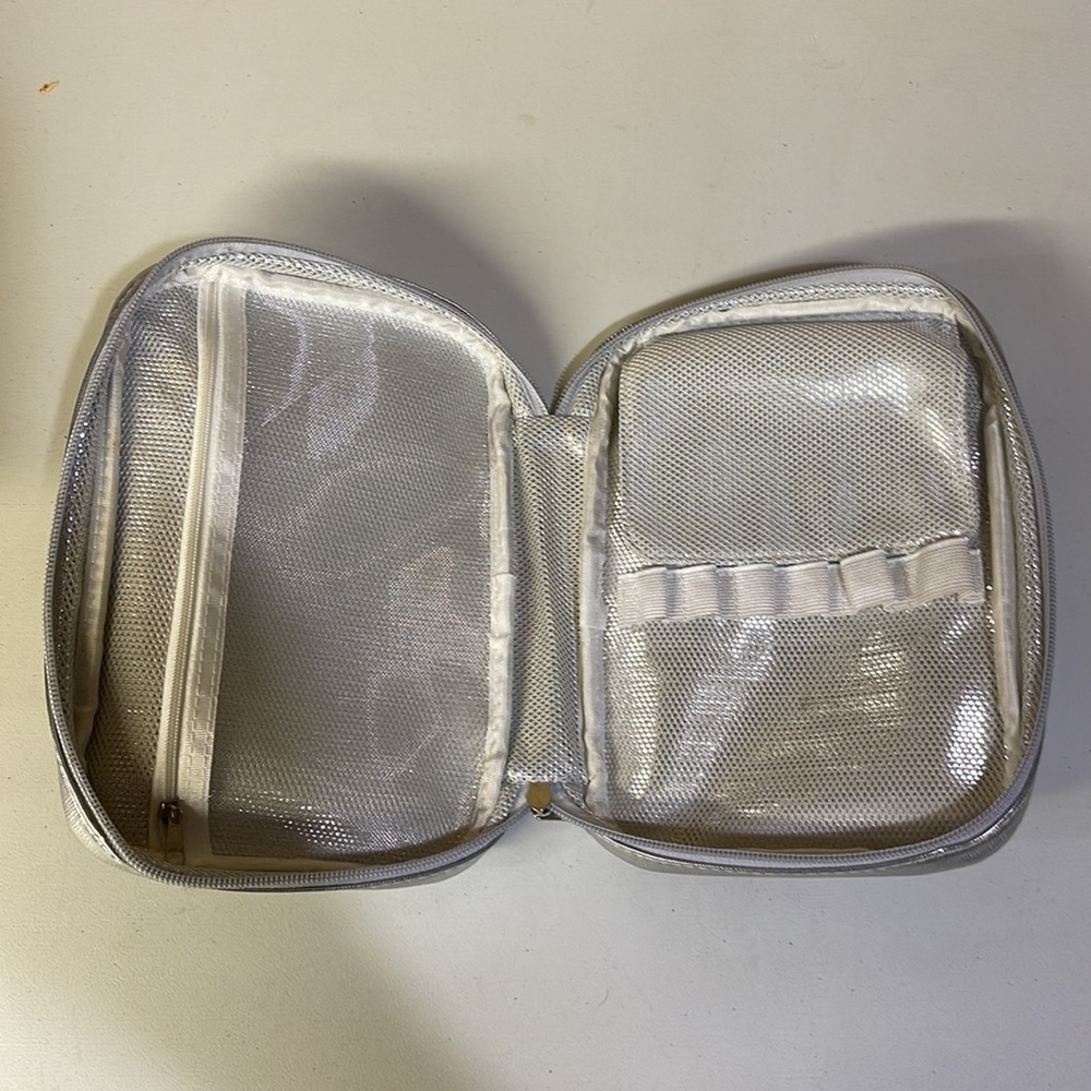 Sephora Makeup Brush Case - Picture 2 of 3